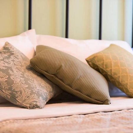 Alice'S Guest Parking & Wi-Fi Apartment Pisa Bagian luar foto