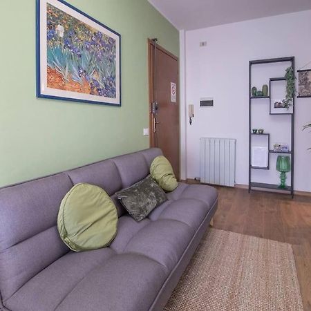 Alice'S Guest Parking & Wi-Fi Apartment Pisa Bagian luar foto